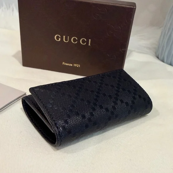 Gucci Diamanté 6 Ring Keycase - Picture 9 of 16